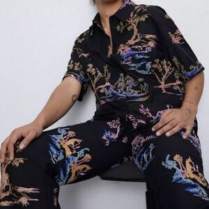 Zara embroidered short sleeve button up